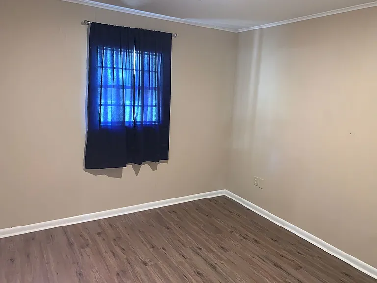 1600 Badt Ave — Photo 6