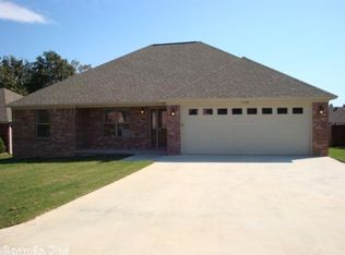1500 Sydney St, Searcy, AR 72143