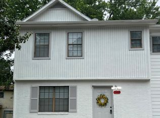 2000 Padgett Dr, Austell, GA 30106