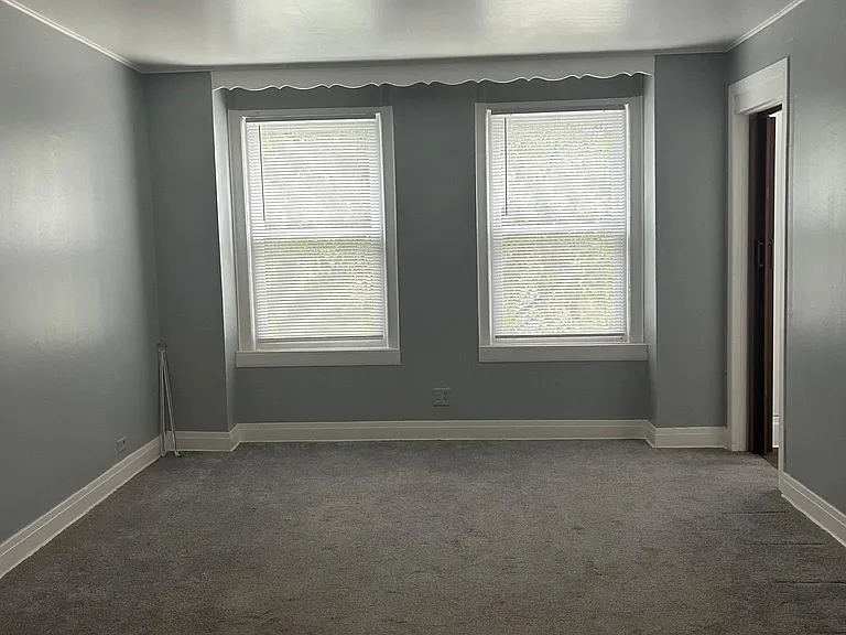 2813 S Lowe Ave #2 — Photo 4