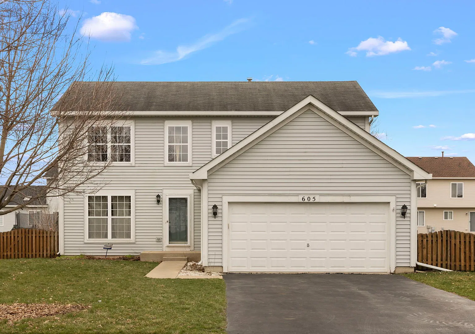 3 bed, 2.5 bath, 1780 sqft, $2,600 — Photo 1