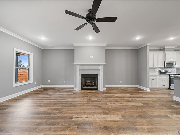5th image of 308 Plant View Dr