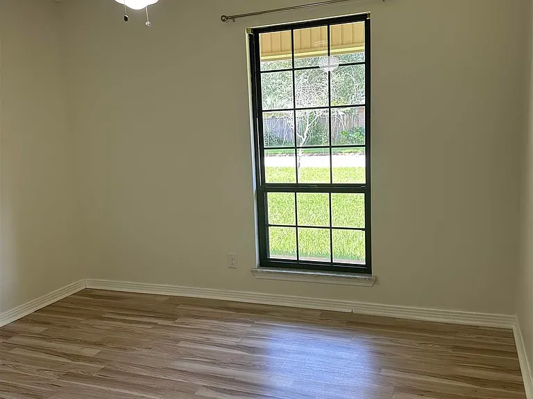 518 Chanterelle Ct — Photo 13