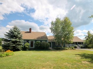 109 Old Center Rd, Deerfield, NH 03037