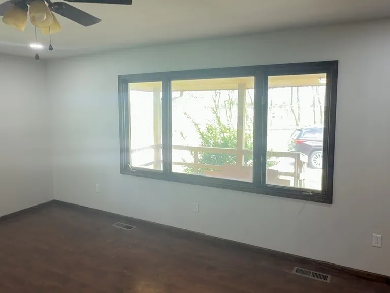 694 E Highway 400 — Photo 11