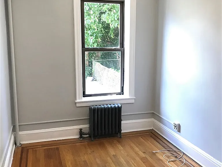 24-46 38th St #1R — Photo 18