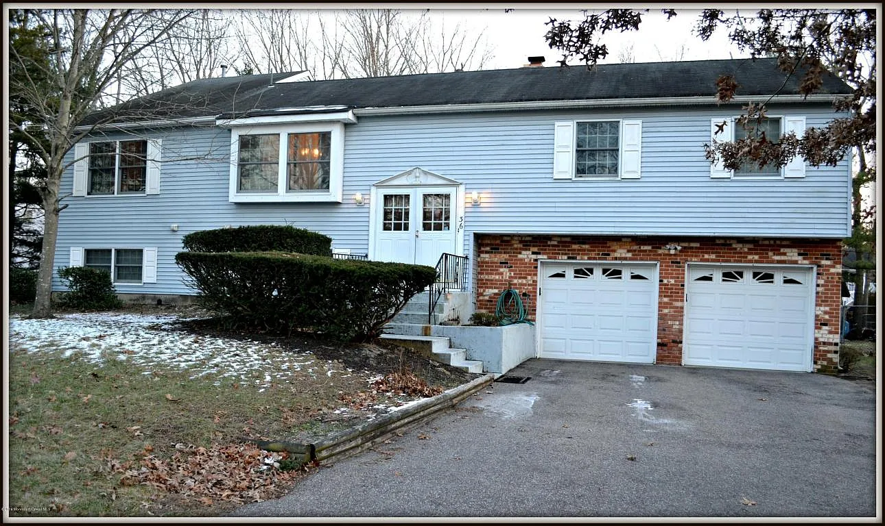 36 Chelsea Rd photo 1