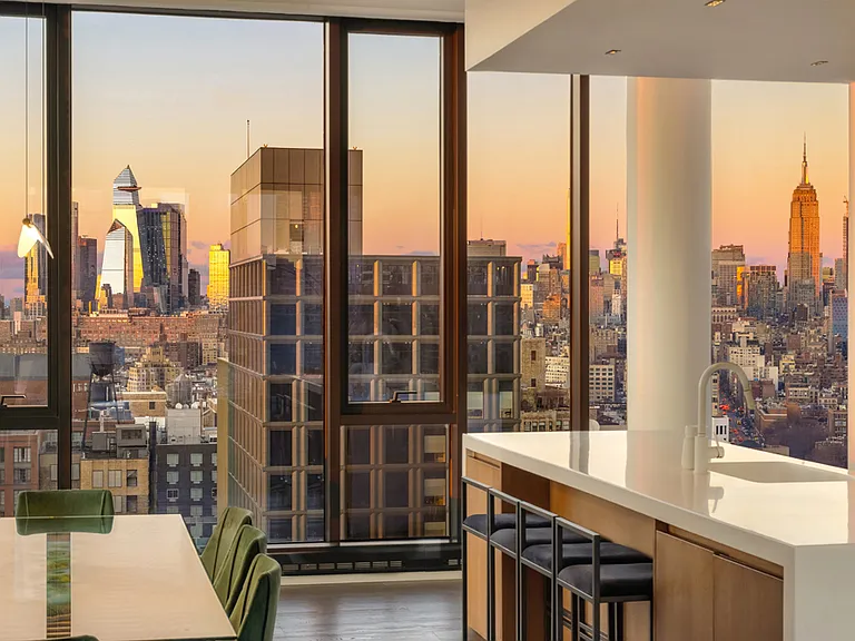 570 Broome St #PHB — Photo 4