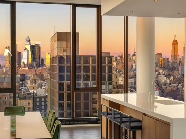 570 Broome Street image 3 of 14