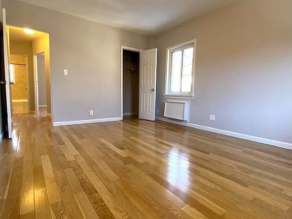Master Bedroom reverse view
