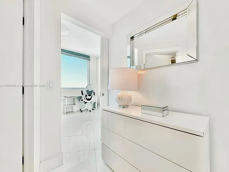 6700 Indian Creek Dr #Penthouse 2 — Photo 15