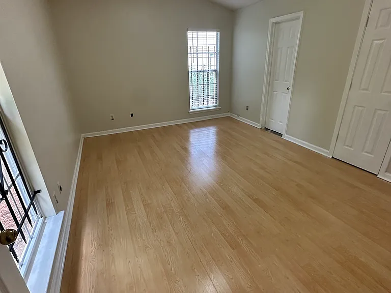 465 Eagles Crossing Cir — Photo 7