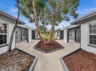 5748 NW 27th Ct, Fort Lauderdale, FL 33313