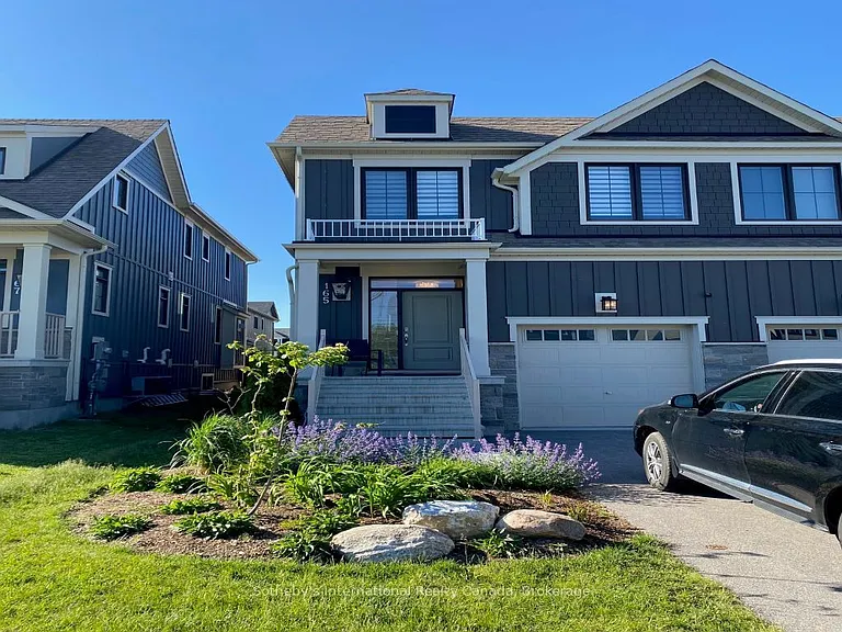 165 Yellow Birch Cres — Photo 1