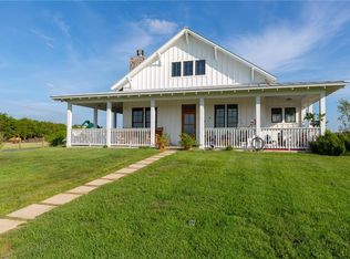 8201 Cele Rd #A & B, Manor, TX 78653