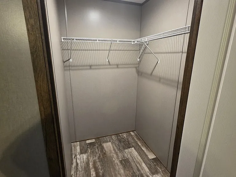 200 W End Ln — Photo 6