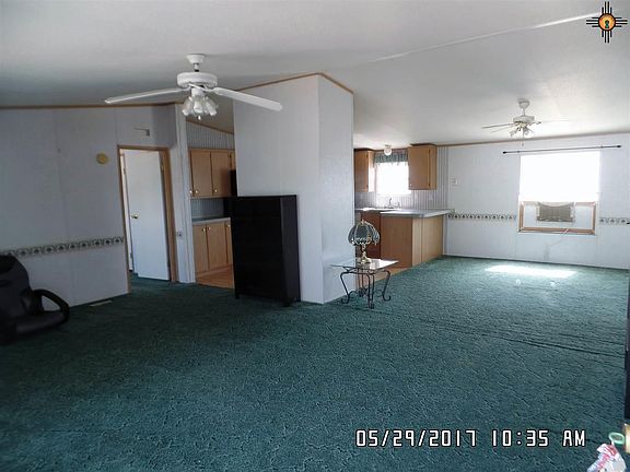 2nd image of 207 Eileen St