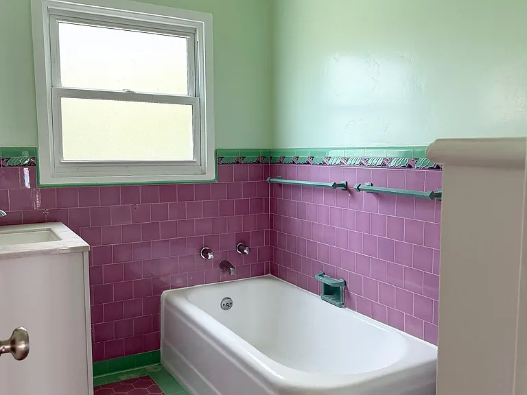 5907 Pickford St — Photo 27