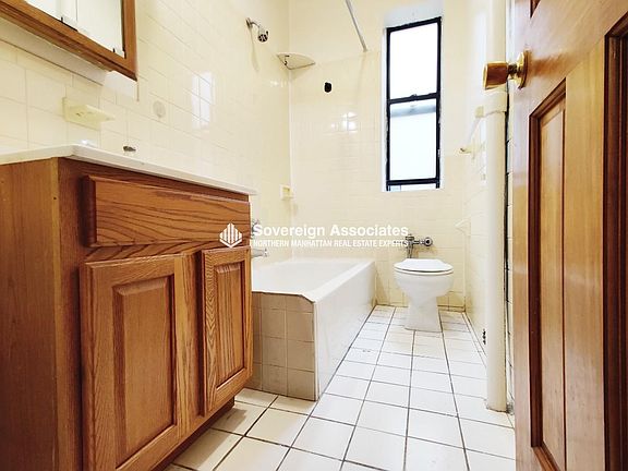3rd image of 64 W 108th St APT 2E