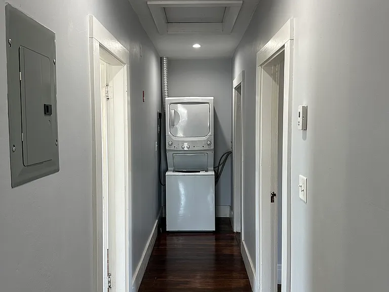 16 Spring St #3 — Photo 5