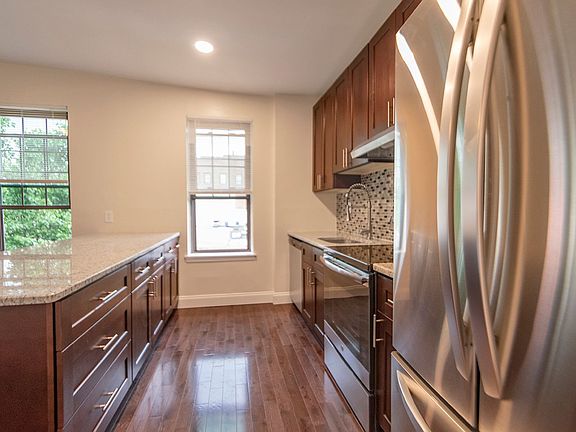 5th image of 527 S 21st St #3F
