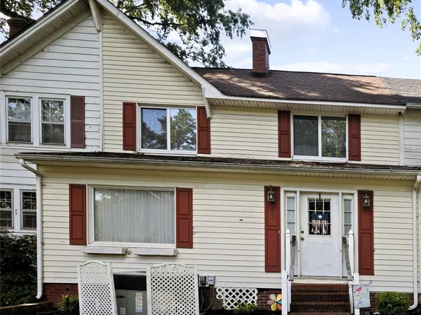164 Spruce St, Badin, NC 28009