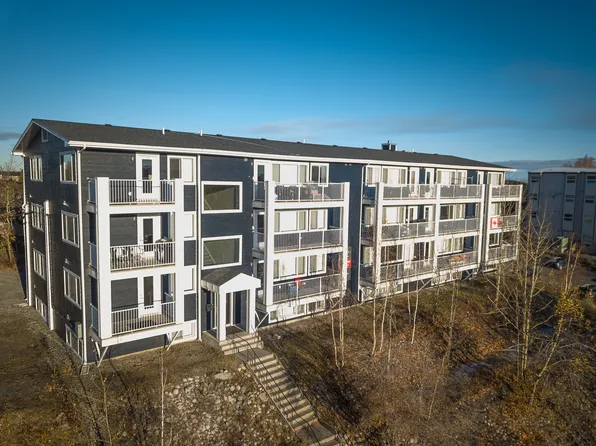 4508 49th Ave, Yellowknife, NT X1A 1A7