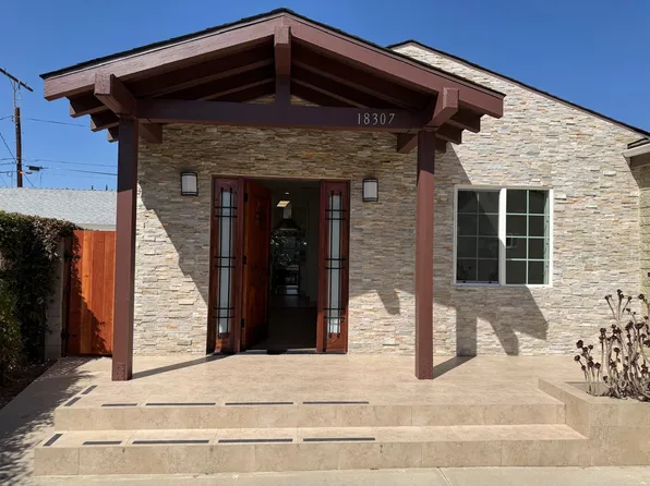 18307 Sylvan St, Tarzana, CA 91335