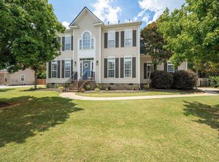 5 Neyland Dr, Fountain Inn, SC 29644