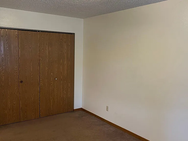 650 S Johnson St #7-8 — Photo 21