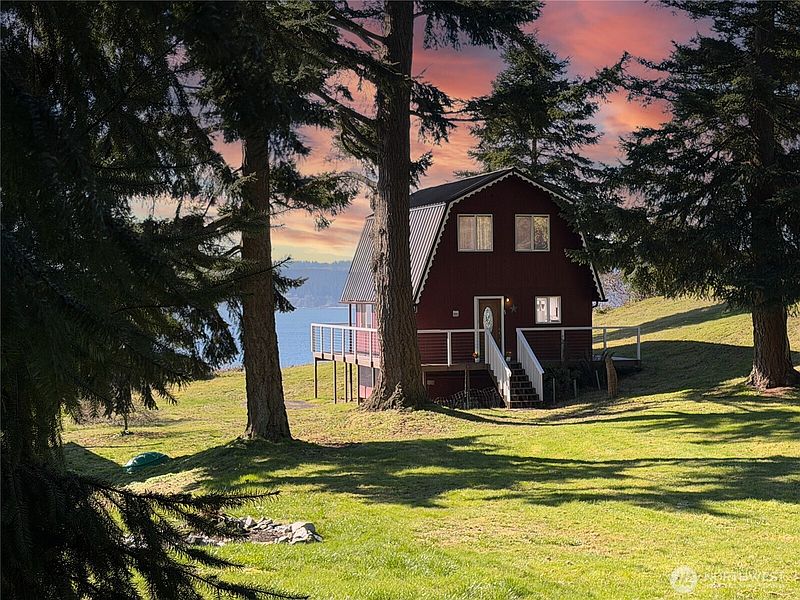 2nd image of 46 G Mukilteo Way