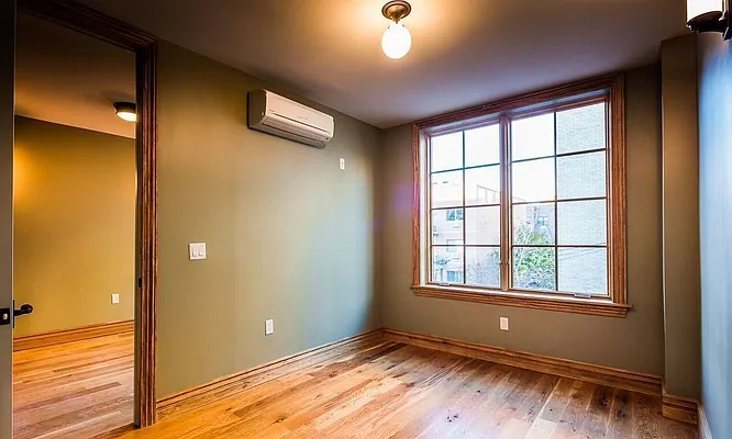 Rented by EXR | media 11