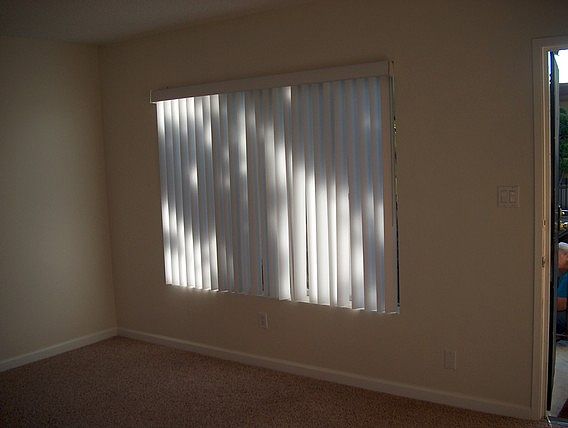 5th image of 1440 Lincoln Ave APT 13