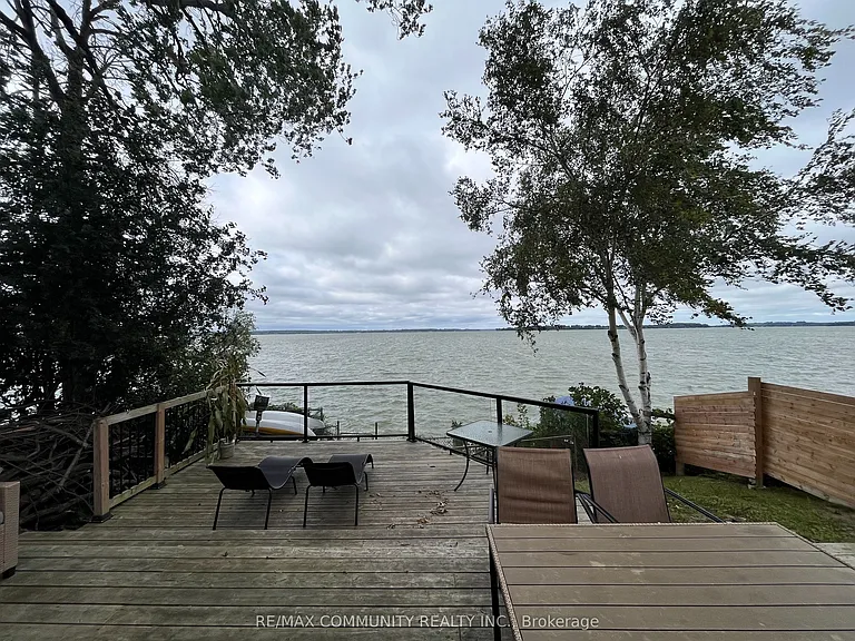 232 Williams Point Rd — Photo 2