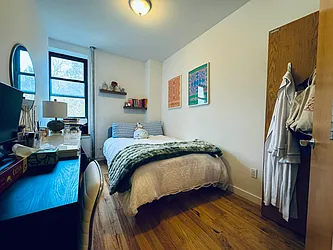 Rented by Metropolitan Property Group