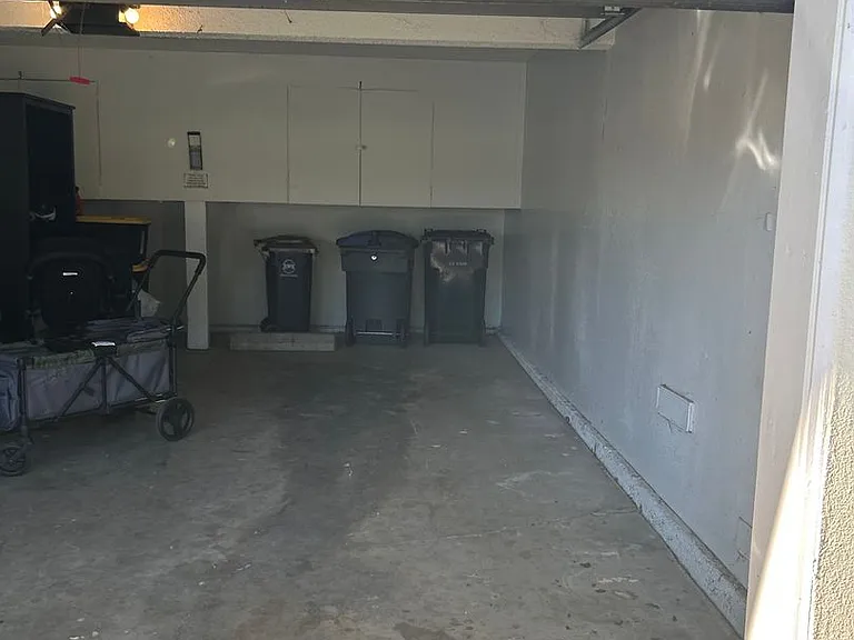 2842 Bidwell St — Photo 17