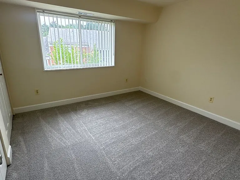 3331 Hewitt Ave #1 — Photo 14
