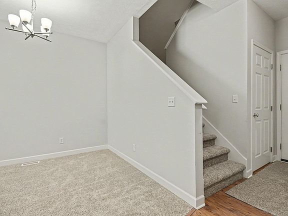 3rd image of 4310 Saint Annes Ave SE