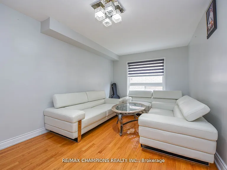 30 Feather Reed Way — Photo 6