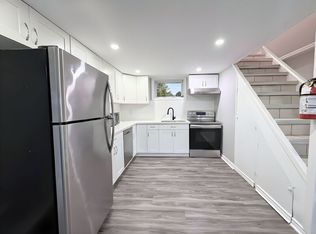 20 W 4th St, Hamilton, ON