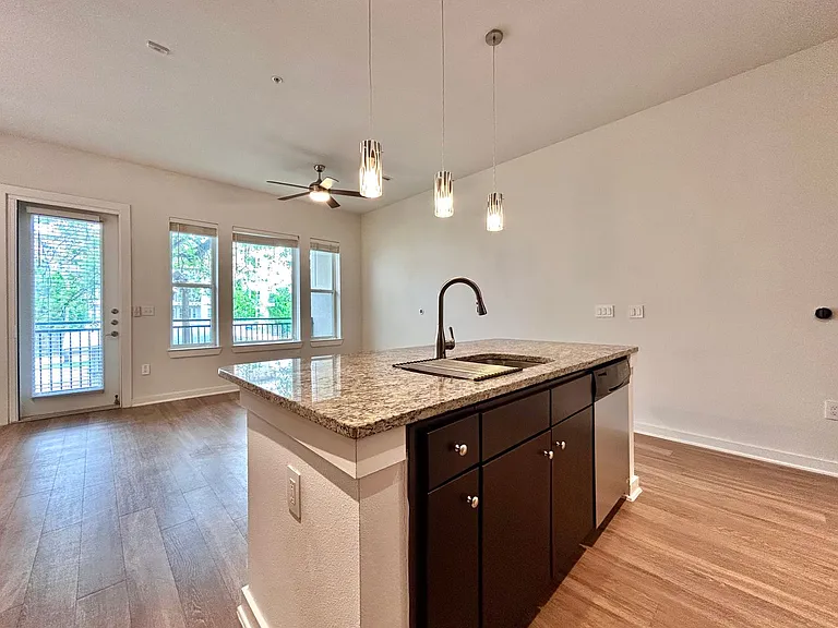 1900 Barton Springs Rd #2007 — Photo 6