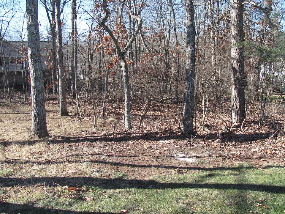1st image of 20 Trentwood Ct