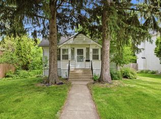 127 S Lincoln St, Westmont, IL 60559