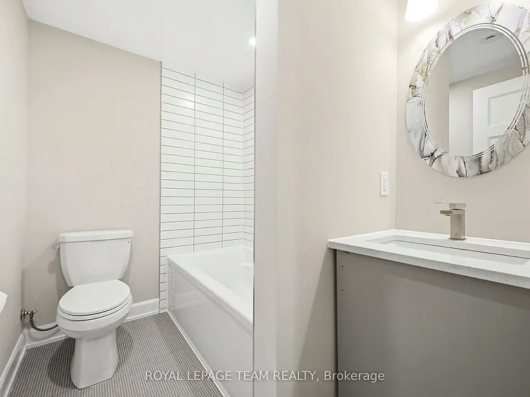 7 Gwynne Ave #B — Photo 21
