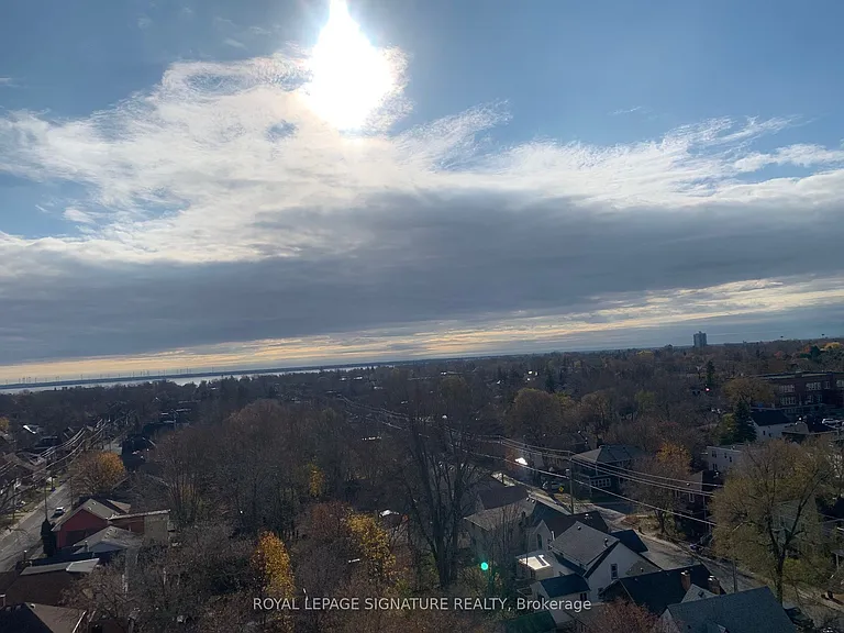 652 Princess St #508 — Photo 31