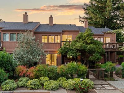 1631 Grant Rd, Mountain View, CA, 94040