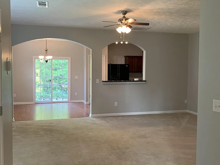 8350 Rossi Rd — Photo 5