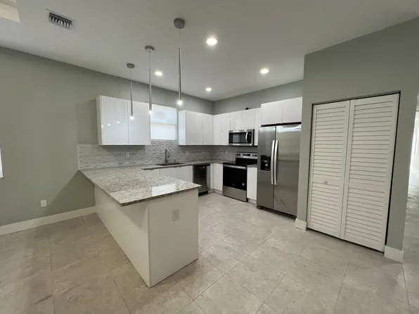227 N E St #227, Lake Worth, FL 33460
