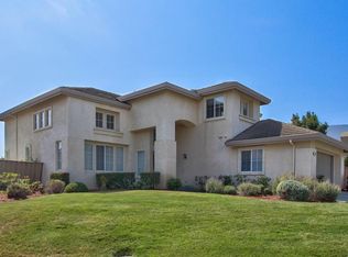 21979 Poppyfield Ct, Salinas, CA 93908