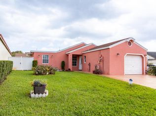 2421 SW 84th Ter, Hollywood, FL 33025